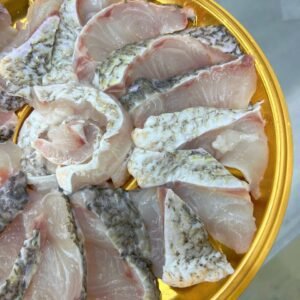 PREMIUM BIG RED EMPEROR 550G+- CUT SLICE ( GOLD ROUND PACKING ) 新鲜本地红狮 (大）鱼片