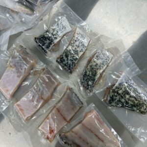 Fresh BARRAMUNDI / SIAKAP Whole Pcs 2.4 KG - 2.5 KG 新鲜石甲整只